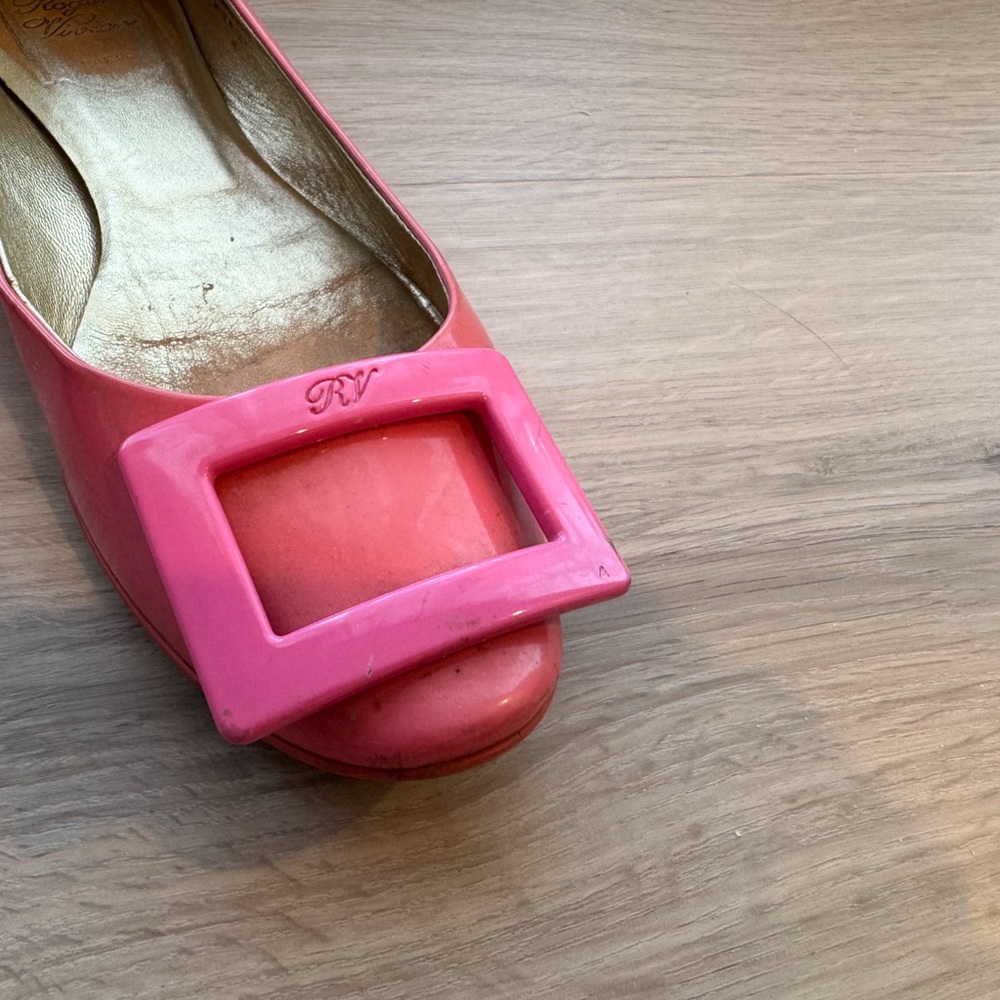 Authentic Roger Vivier Pink Gommette Flats - Picture 4 of 9